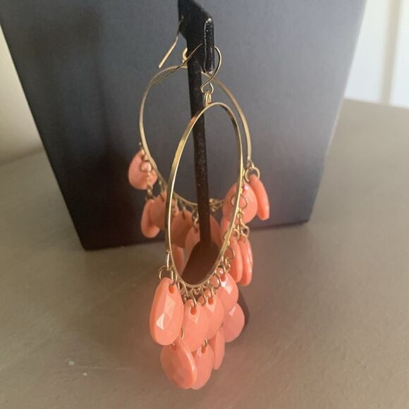 Gorgeous Peach Cabochon Bib Statement Necklace set, Brass, Unmarked - Picture 4 of 6